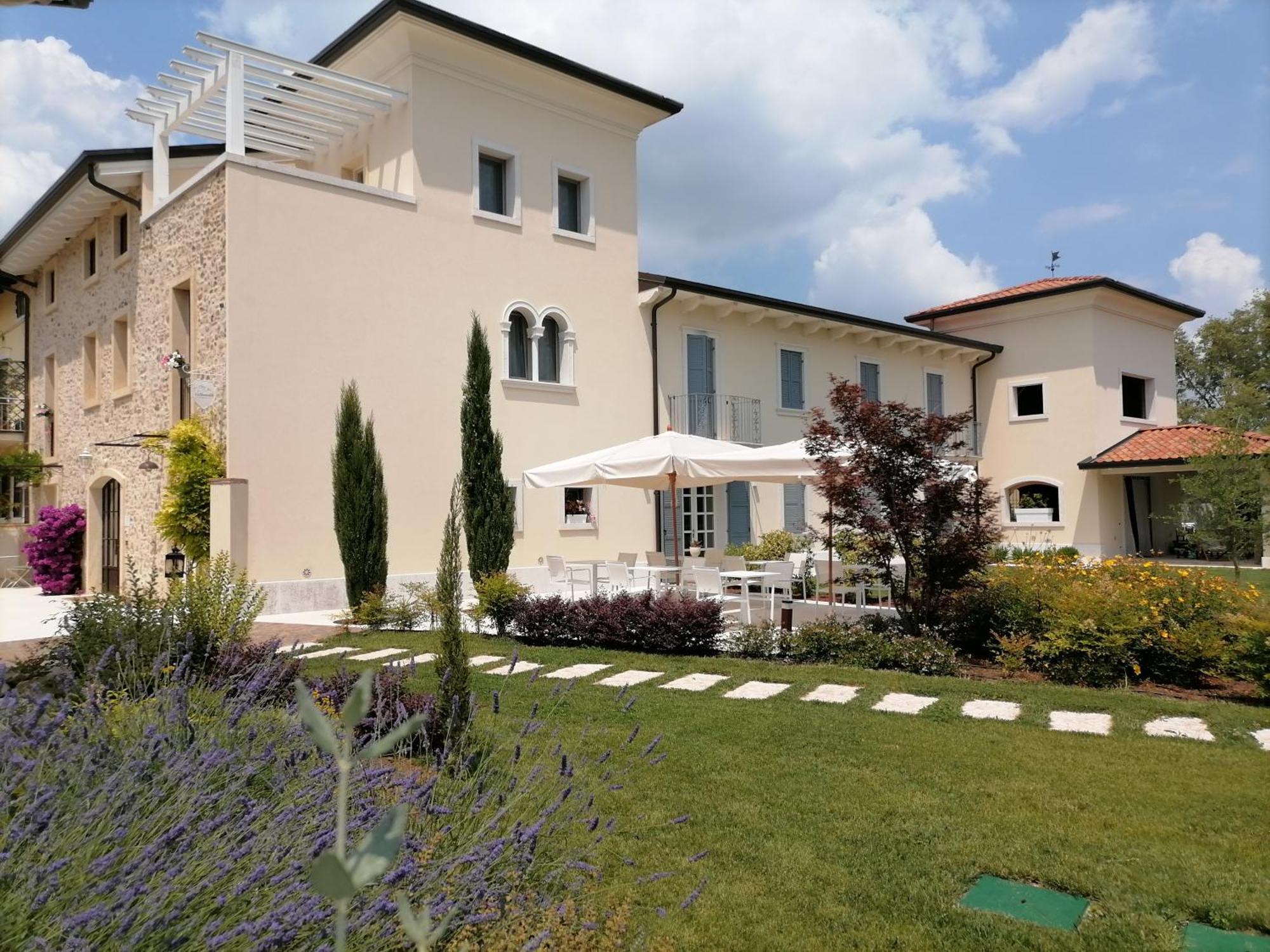 Relais Ca' Morenica Валеджо-суль-Минчо Экстерьер фото